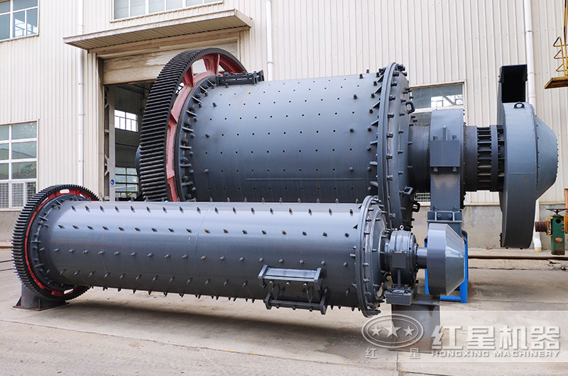 大型、小型礦石球磨機圖片
