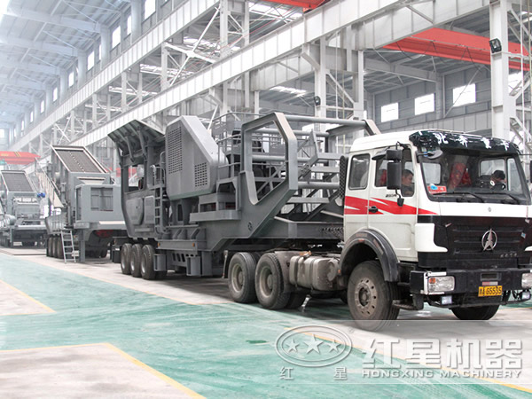 制砂機移動破碎站生產車間