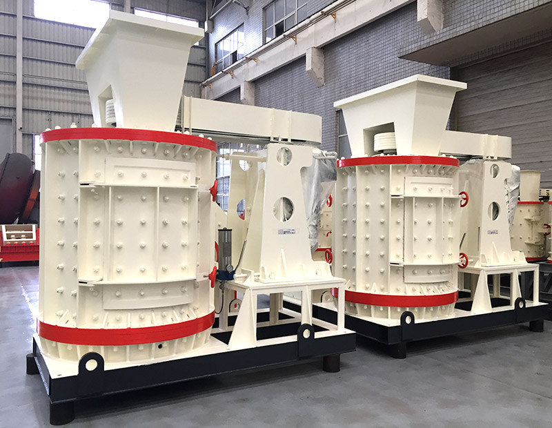 復(fù)合式破碎機(jī)