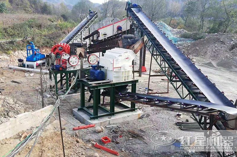 箱式破碎機制砂現場實拍圖