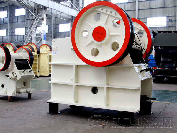 鐵礦石破碎機