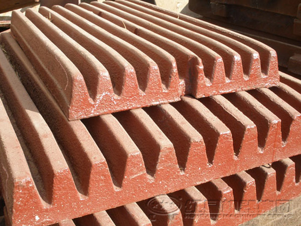 巖石破碎機齒板