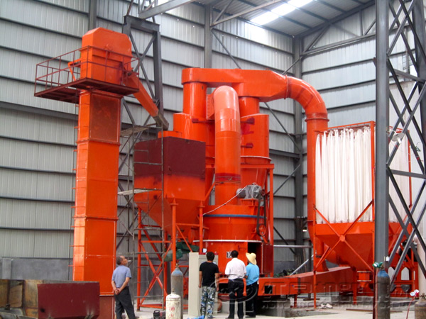 硅石磨粉機客戶安裝現場