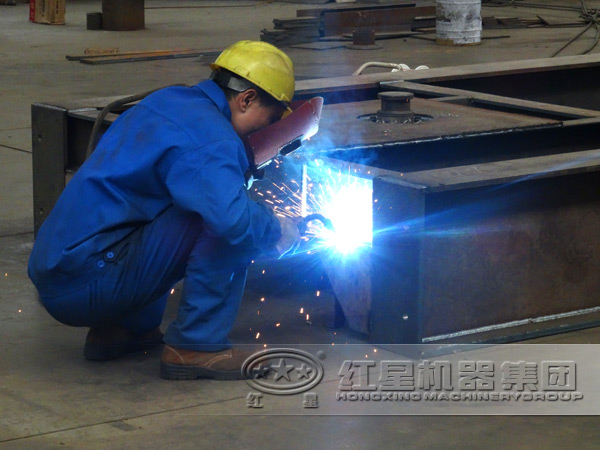 錘式破碎機生產制造