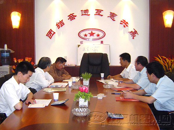 反擊式錘式破碎機廠家