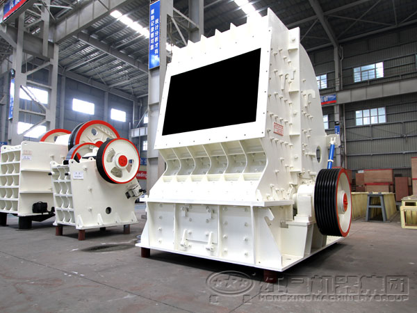 河南德版反擊式破碎機