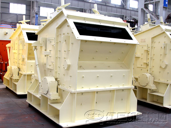 反擊式石子中碎設備 反擊式石子中碎設備