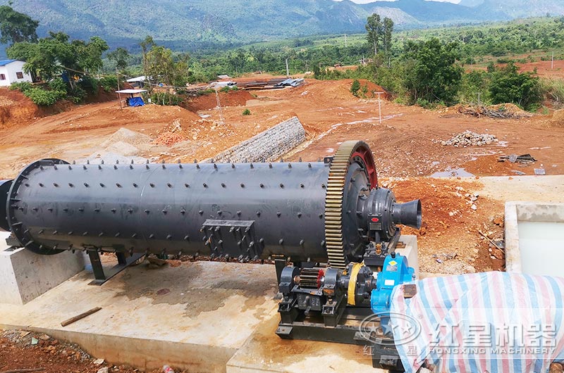 廣東客戶(hù)球磨機(jī)現(xiàn)場(chǎng)圖片