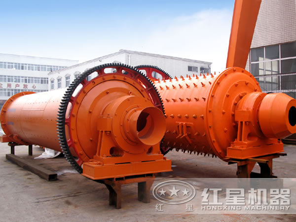 新型節能球磨機風采展示 新型節能球磨機風采展示