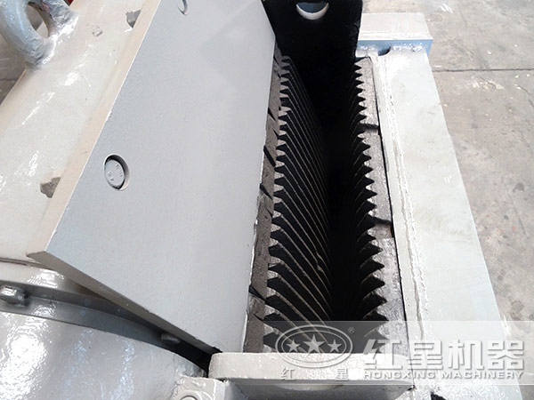 紅星機器礦石破碎機圖片 紅星機器礦石破碎機圖片