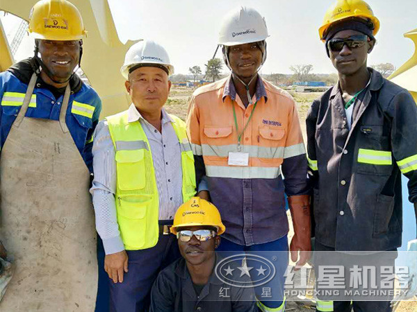 紅星機器技術人員現場指導 紅星機器技術人員現場指導