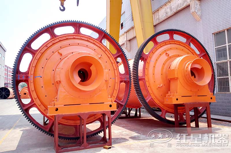 大型鐵礦石球磨機設備展示 大型鐵礦石球磨機設備展示