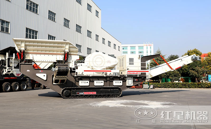 履帶式大型移動(dòng)粉石、沙機(jī) 履帶式大型移動(dòng)粉石、沙機(jī)
