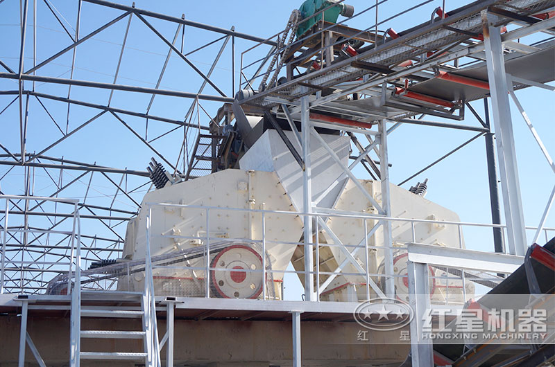 黏土破碎機作業現場