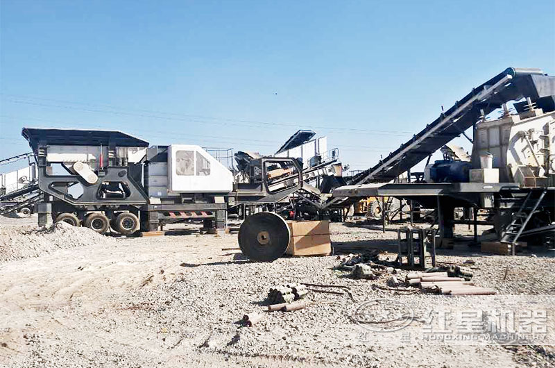 2000噸移動打石機設備作業現場