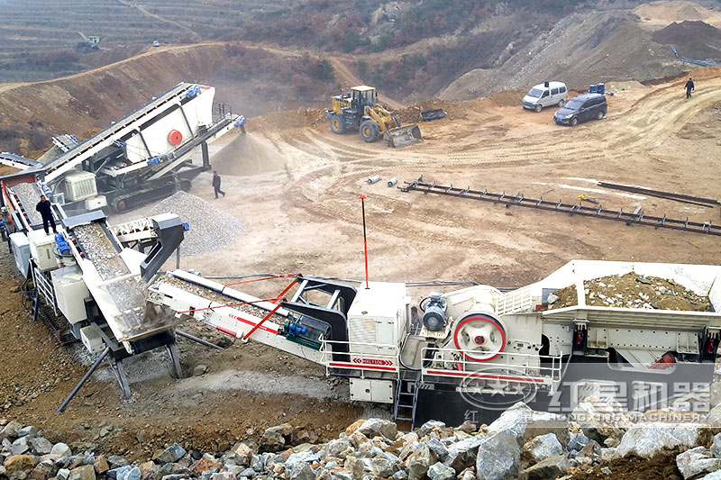 山西時產200噸石灰石移動破碎站現場 山西時產200噸石灰石移動破碎站現場