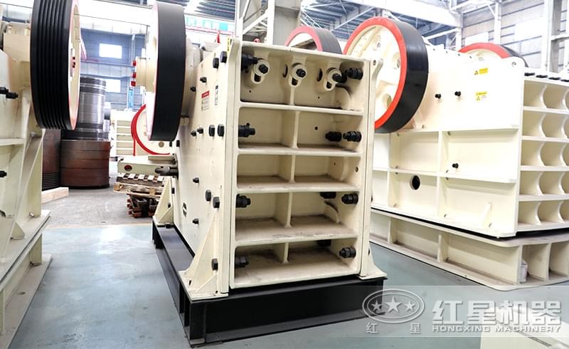 HD德版顎式破碎機