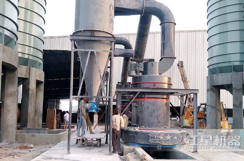 煤粉雷蒙磨作業(yè)現(xiàn)場 煤粉雷蒙磨作業(yè)現(xiàn)場