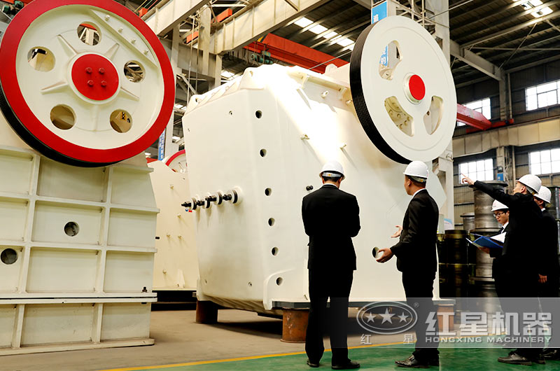 專業(yè)工程師為用戶配置生產(chǎn)線型號