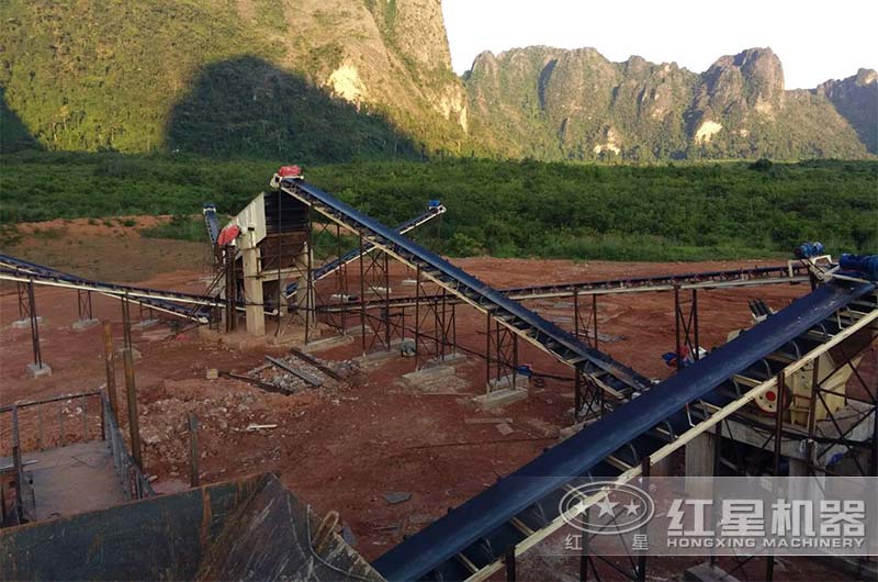 每個石料加工廠都要用到多種規格皮帶運輸機 每個石料加工廠都要用到多種規格皮帶運輸機