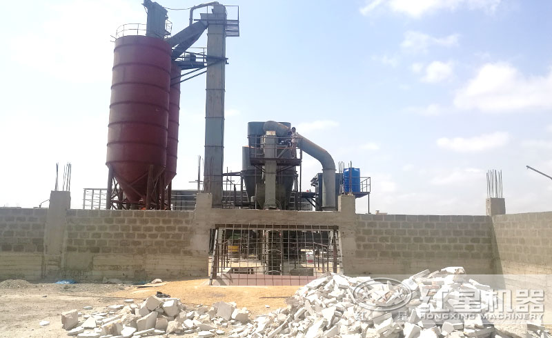 重晶石磨粉生產現場 重晶石磨粉生產現場