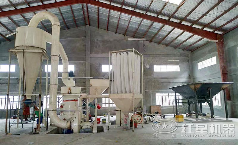 磨粉生產(chǎn)現(xiàn)場(chǎng)