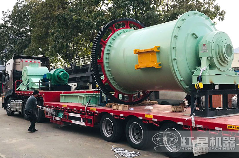 紅星節(jié)能球磨機(jī)裝車發(fā)貨 紅星節(jié)能球磨機(jī)裝車發(fā)貨