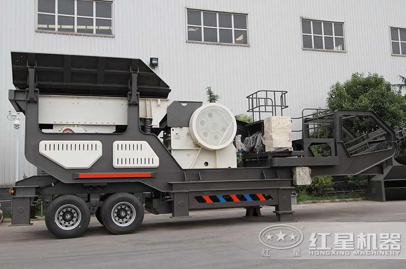 移動破碎站搭載顎破 移動破碎站搭載顎破