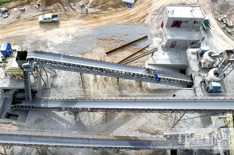 大型破碎機設備生產現場